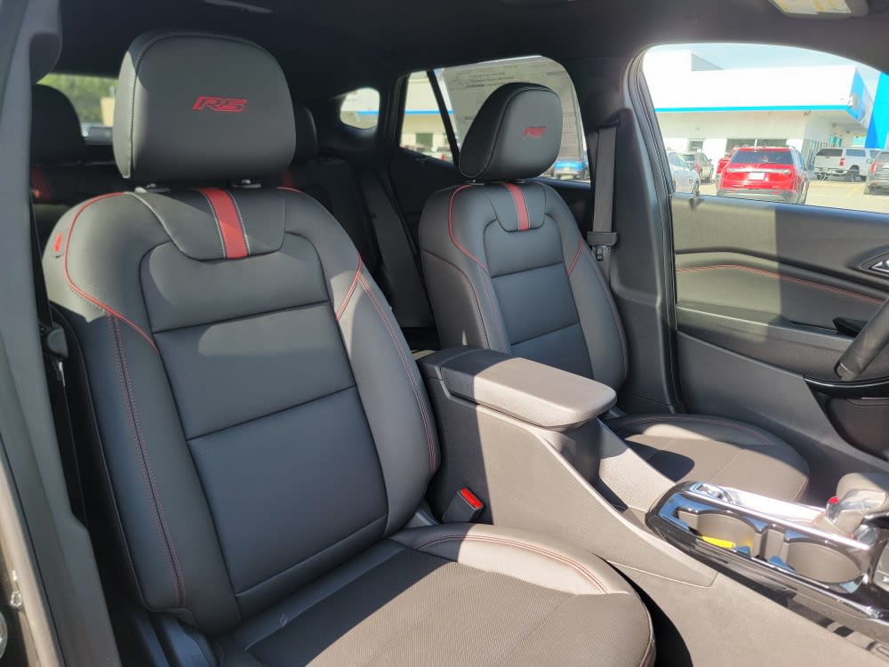 Thumbnail: 2025 Chevrolet Trax - 11