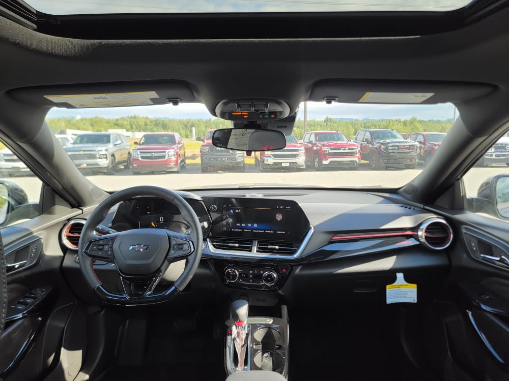 Thumbnail: 2025 Chevrolet Trax - 9