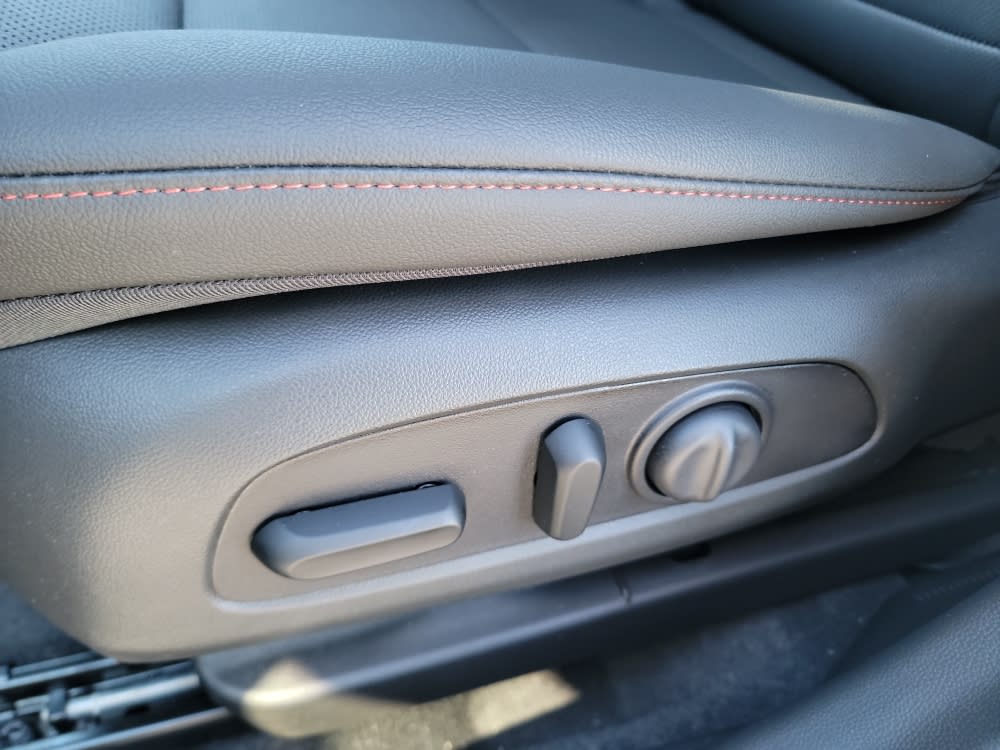 Thumbnail: 2026 Chevrolet Trax - 23