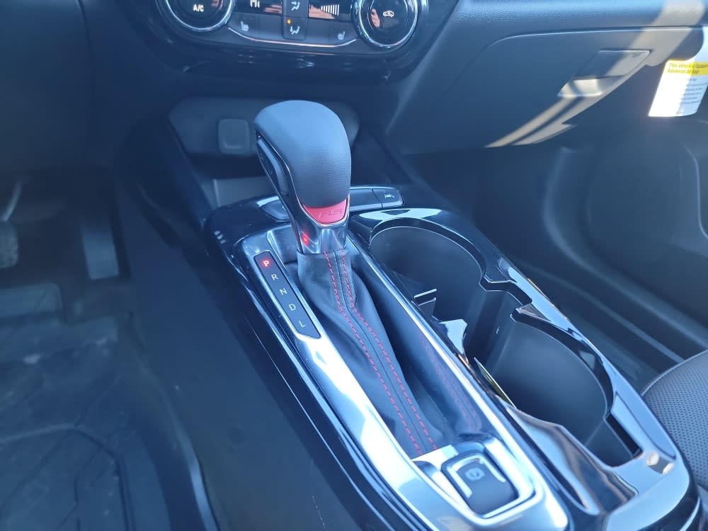 Thumbnail: 2026 Chevrolet Trax - 14