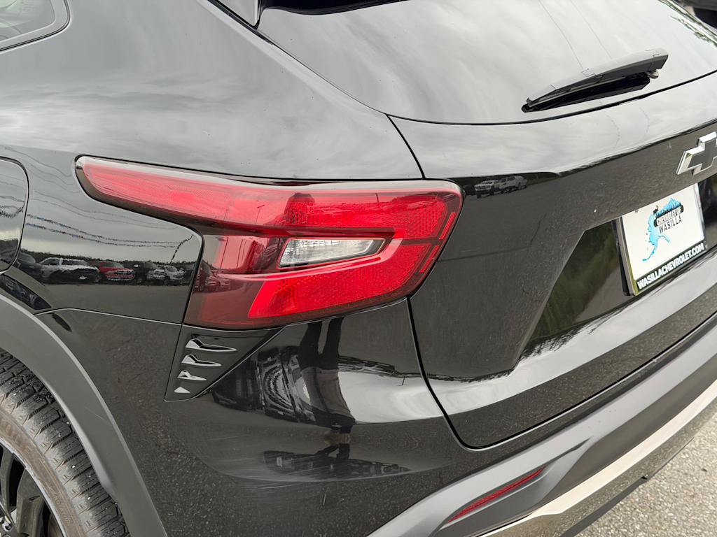 Thumbnail: 2024 Chevrolet Trax - 20