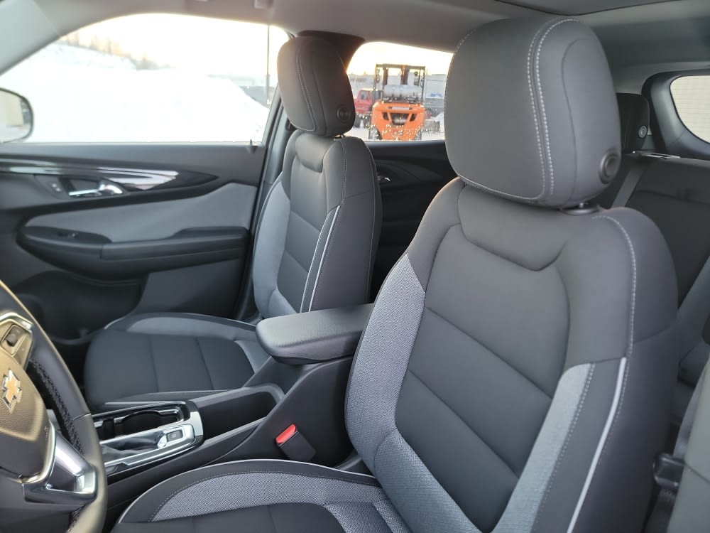 Thumbnail: 2026 Chevrolet TrailBlazer - 10