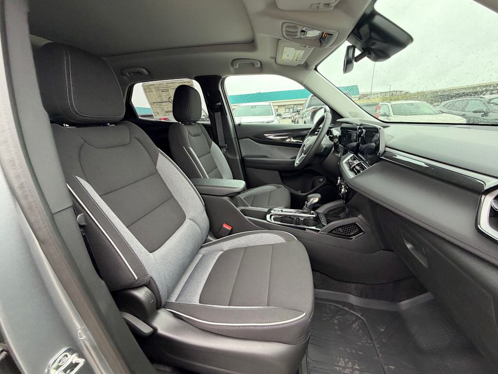 Thumbnail: 2026 Chevrolet TrailBlazer - 10