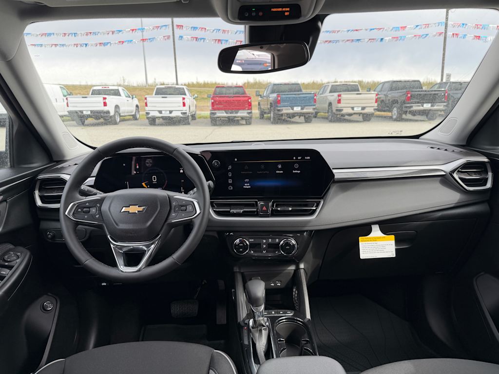 Thumbnail: 2026 Chevrolet TrailBlazer - 8