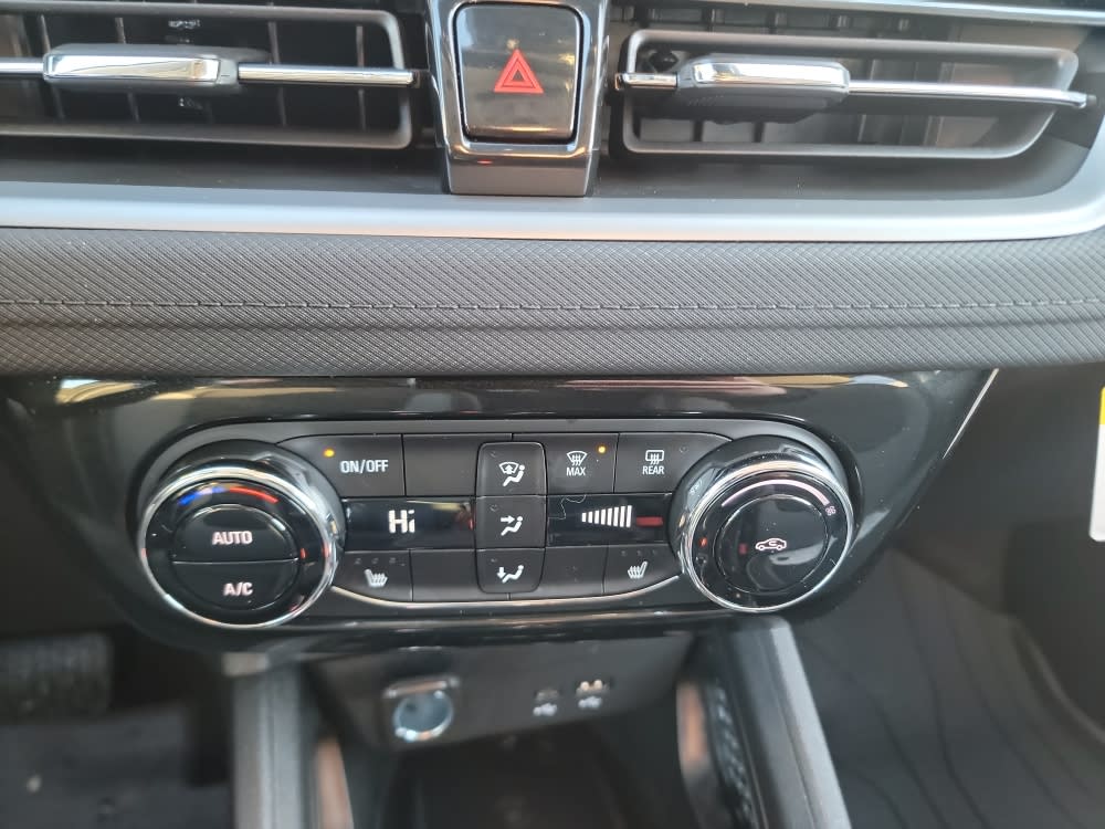 Thumbnail: 2026 Chevrolet TrailBlazer - 24