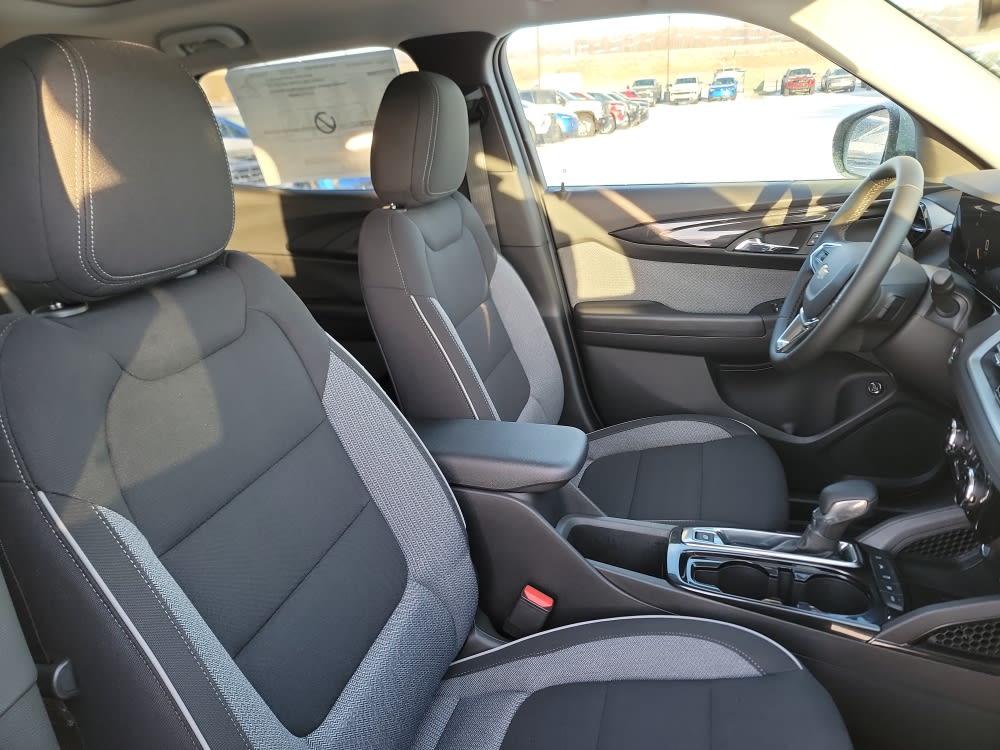 Thumbnail: 2026 Chevrolet TrailBlazer - 11