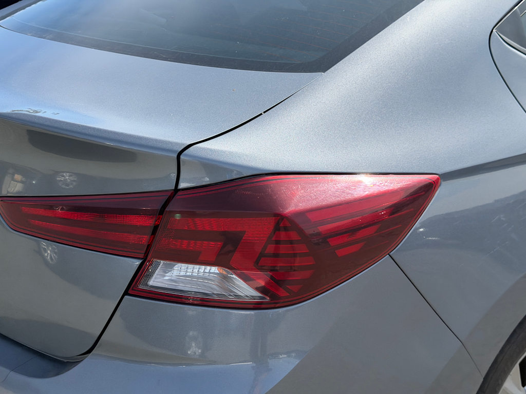 Thumbnail: 2019 Hyundai Elantra - 20