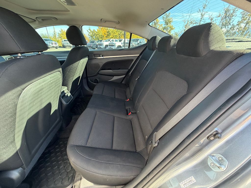 Thumbnail: 2019 Hyundai Elantra - 11
