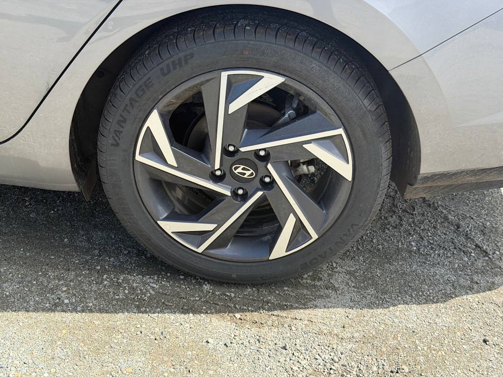 Thumbnail: 2024 Hyundai Elantra - 7