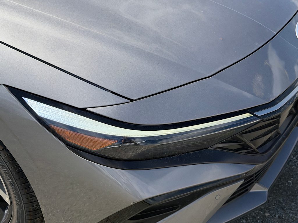 Thumbnail: 2024 Hyundai Elantra - 17