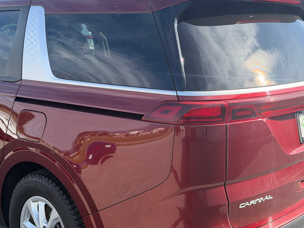 Thumbnail: 2024 Kia Carnival - 21