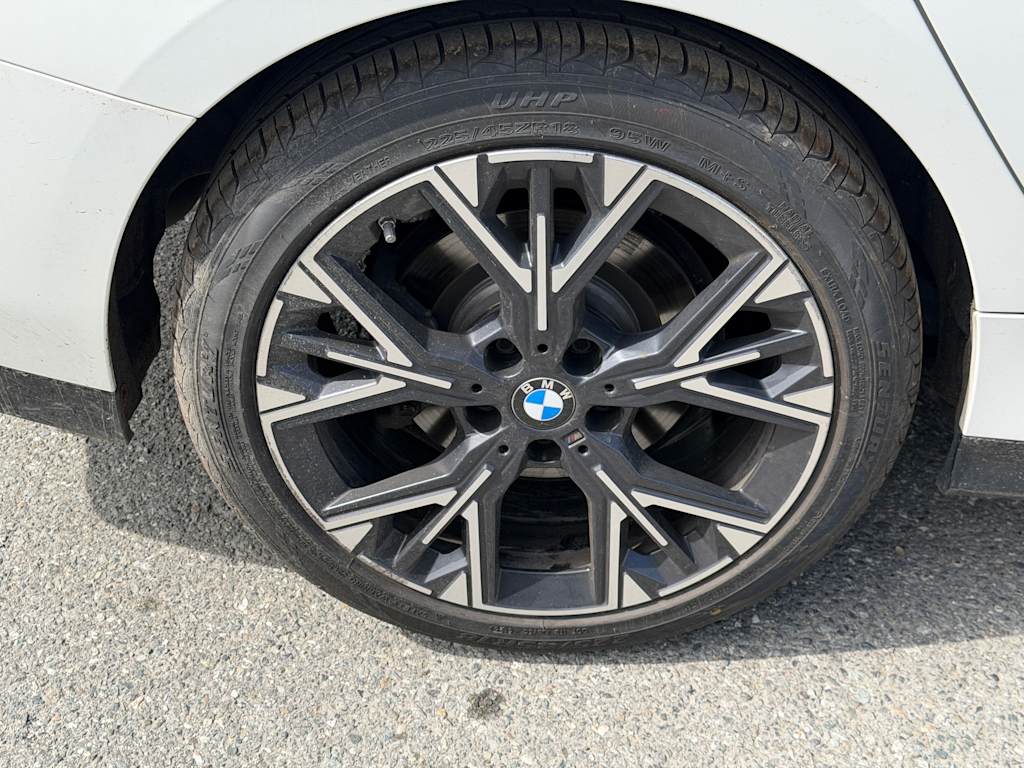 Thumbnail: 2025 BMW 2 Series - 26