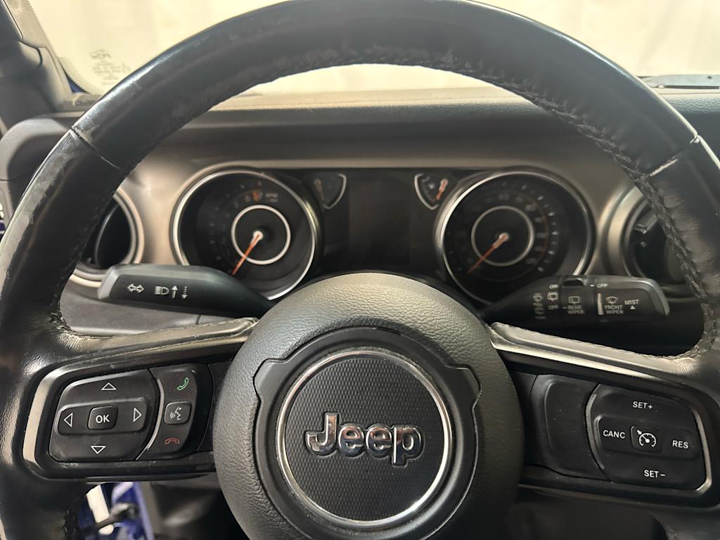 Thumbnail: 2019 Jeep Wrangler - 18