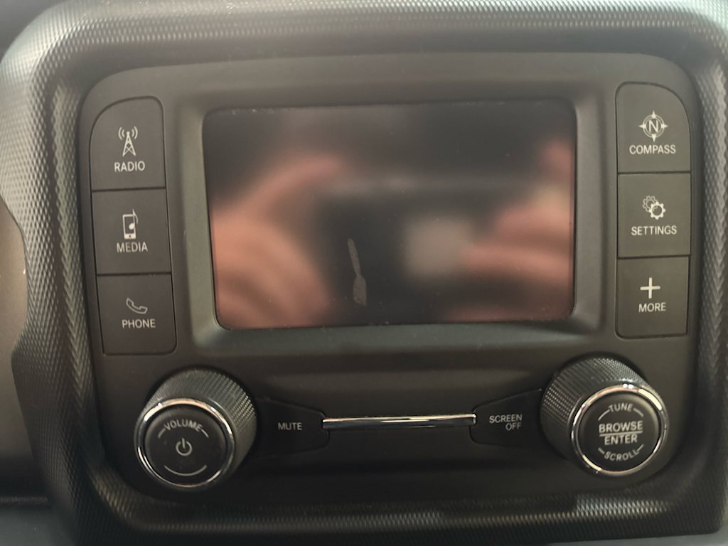 Thumbnail: 2019 Jeep Wrangler - 20