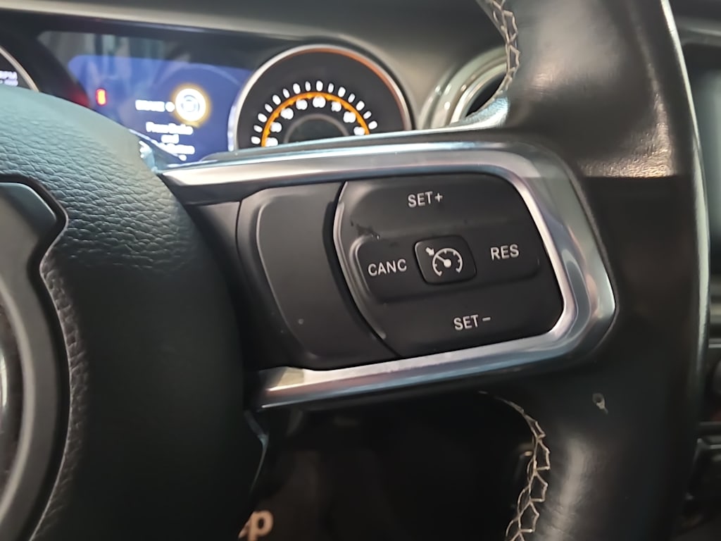Thumbnail: 2020 Jeep Wrangler - 23