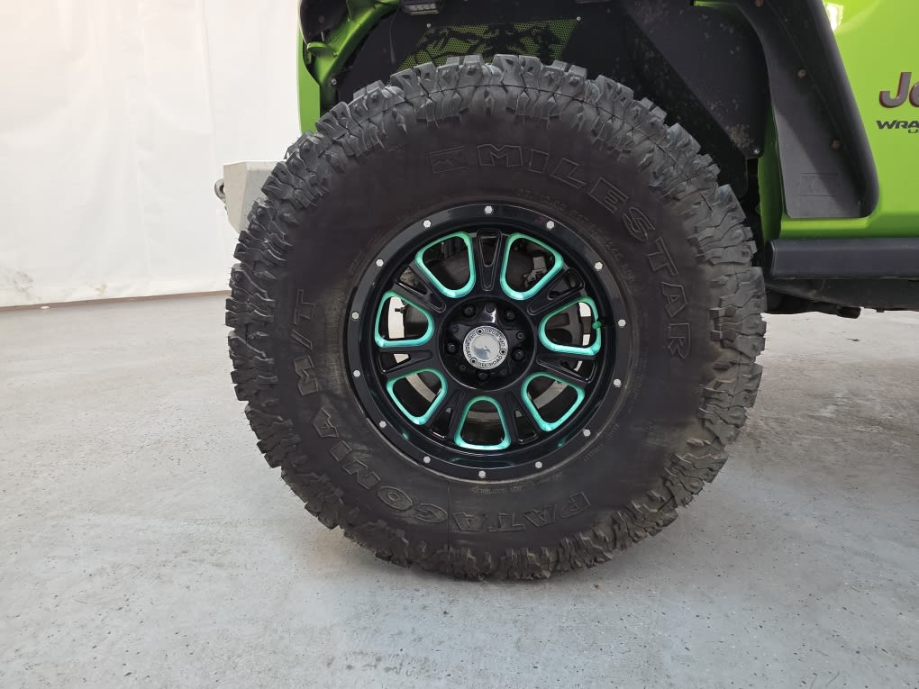 Thumbnail: 2018 Jeep Wrangler - 6