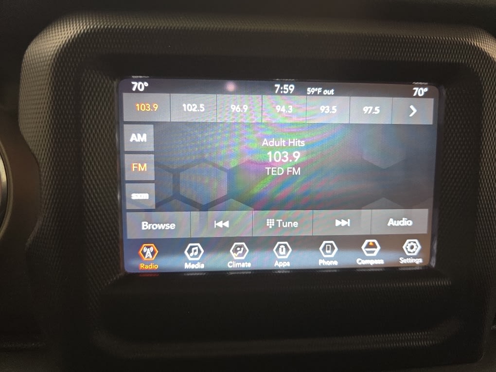 Thumbnail: 2018 Jeep Wrangler - 10