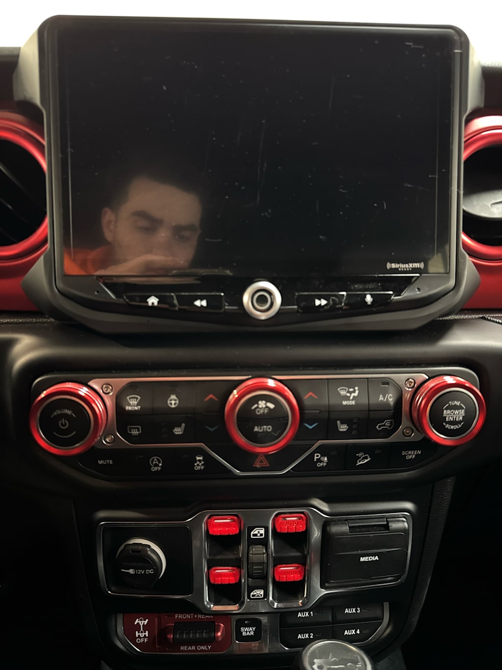 Thumbnail: 2019 Jeep Wrangler - 10