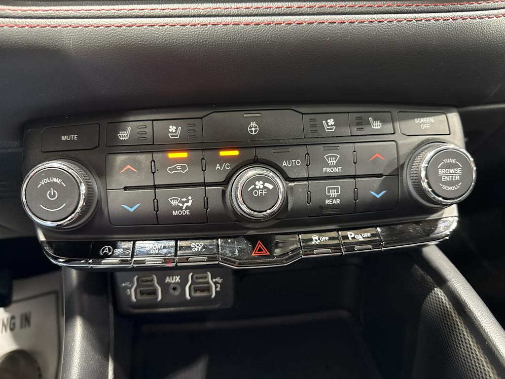Thumbnail: 2023 Dodge Durango - 30