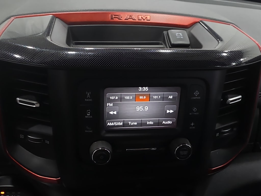 Thumbnail: 2020 RAM 1500 - 10