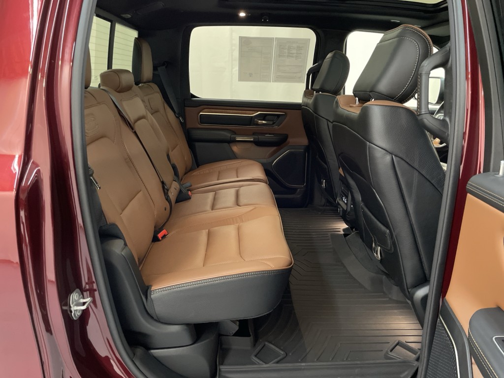 Thumbnail: 2021 RAM 1500 - 18