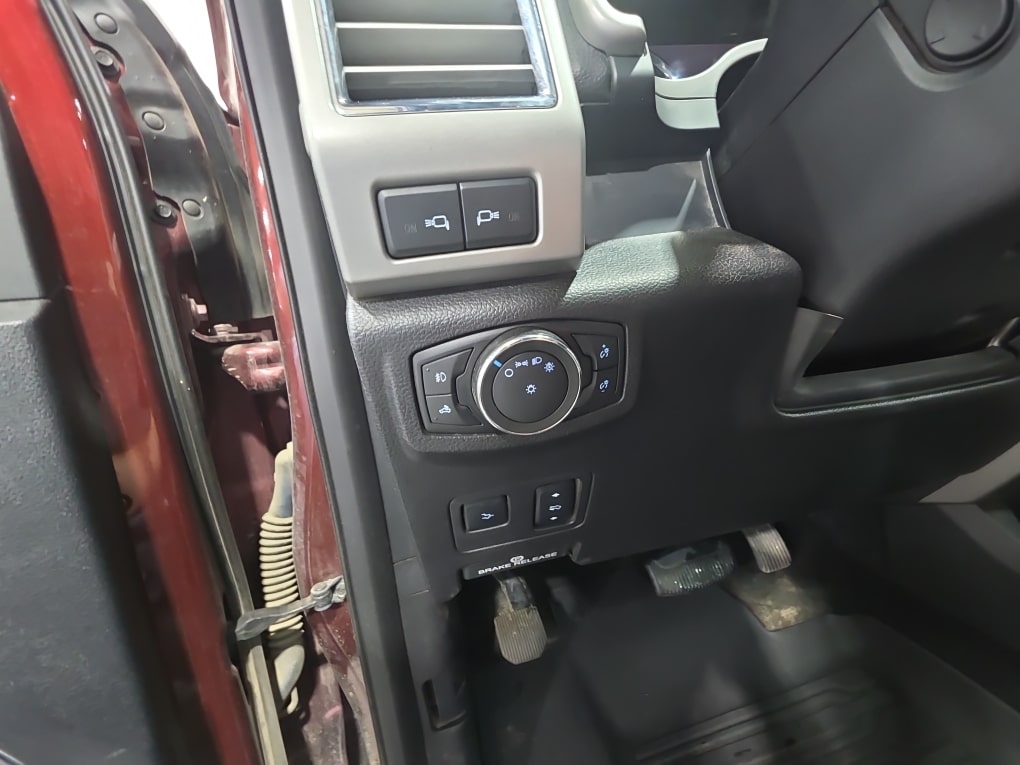 2017 Ford F-250 Super Duty Lariat - Photo 20