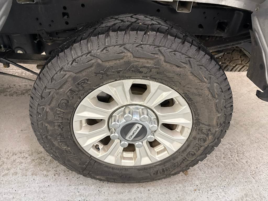 Thumbnail: 2022 Ford F-250 - 16