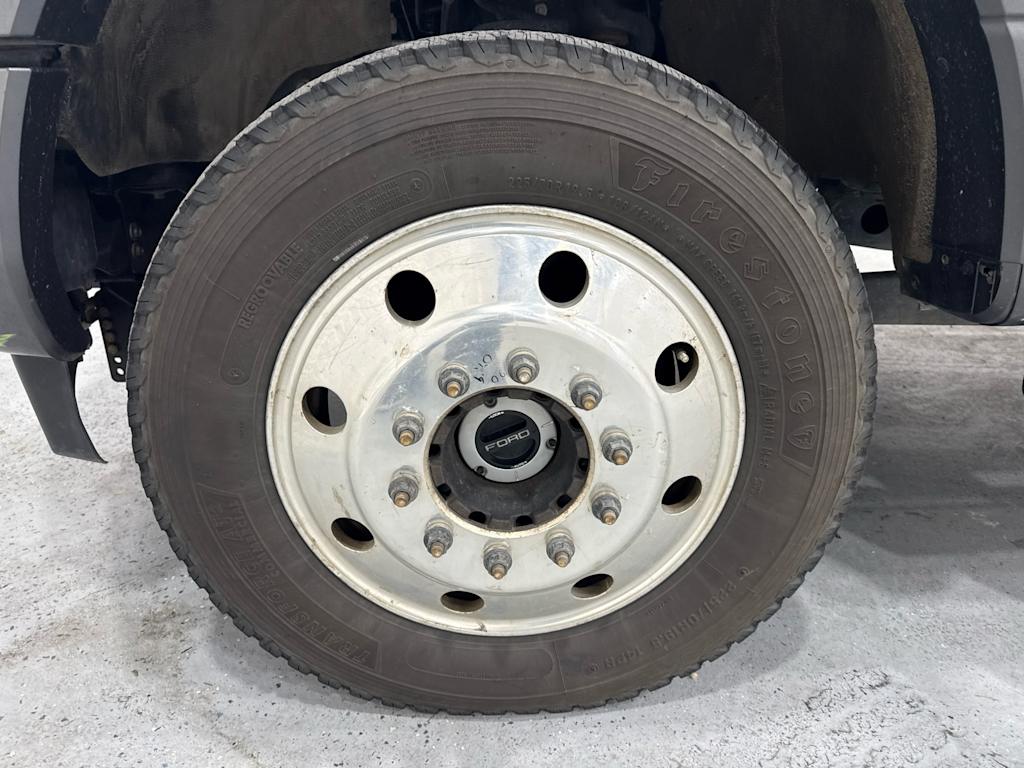 Thumbnail: 2019 Ford F-450 - 7