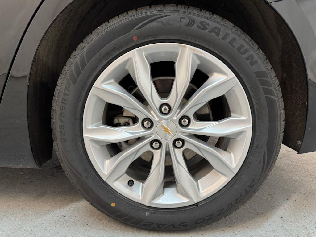 Thumbnail: 2024 Chevrolet Malibu - 6