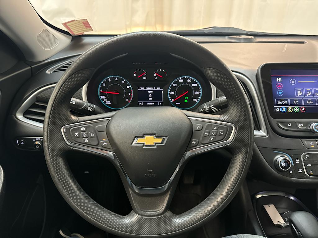 2023 Chevrolet Malibu LT 2