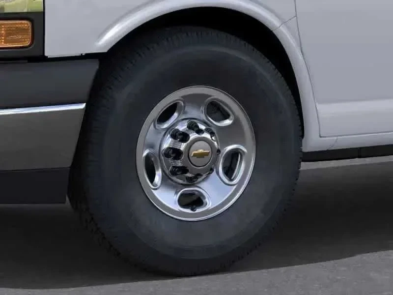 2025 Chevrolet Express Passenger LT - Photo 6