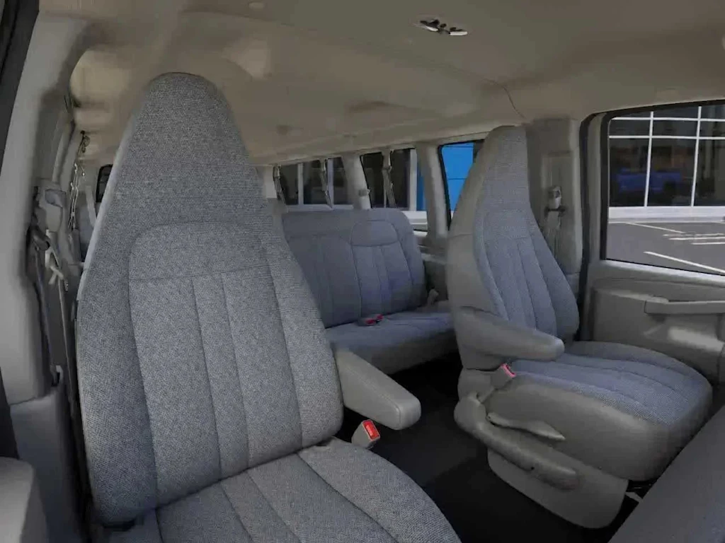2025 Chevrolet Express Passenger LT - Photo 8