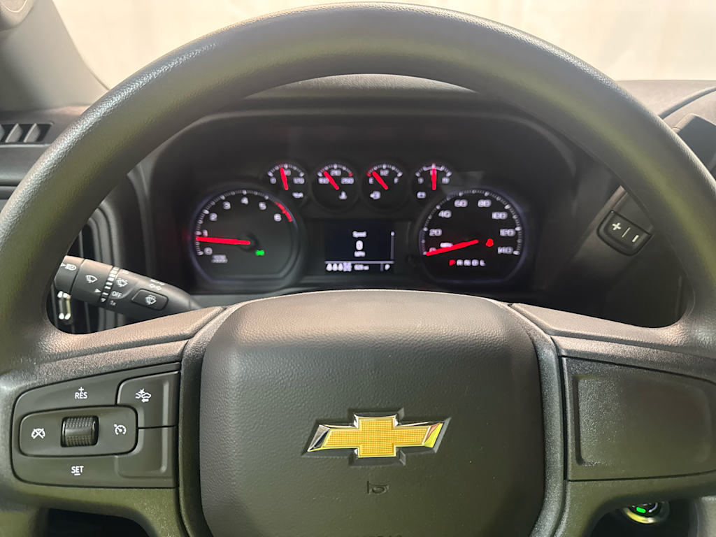 Thumbnail: 2025 Chevrolet Silverado 3500 - 21