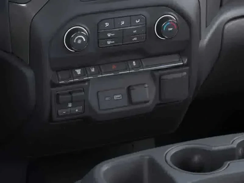 Thumbnail: 2026 Chevrolet Silverado 3500 - 21