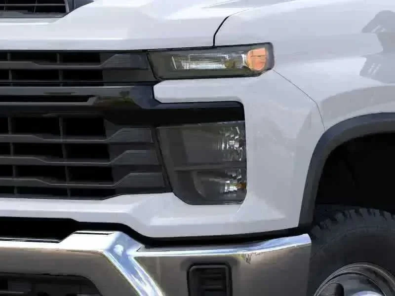 Thumbnail: 2026 Chevrolet Silverado 3500 - 18