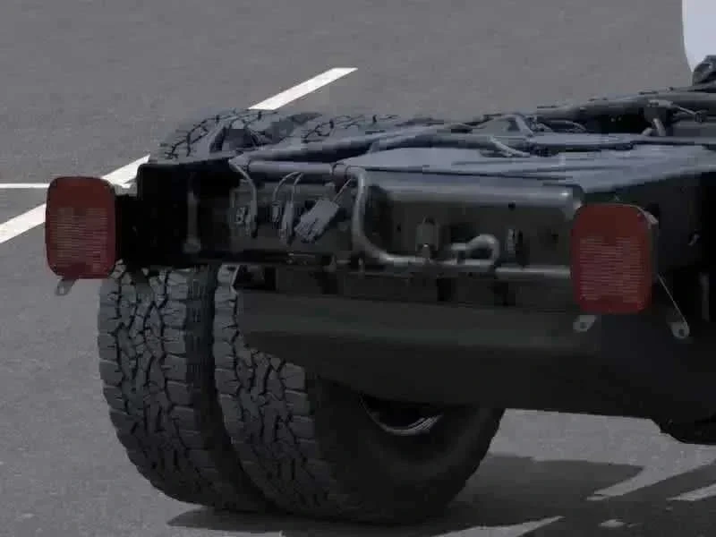 Thumbnail: 2026 Chevrolet Silverado 3500 - 6