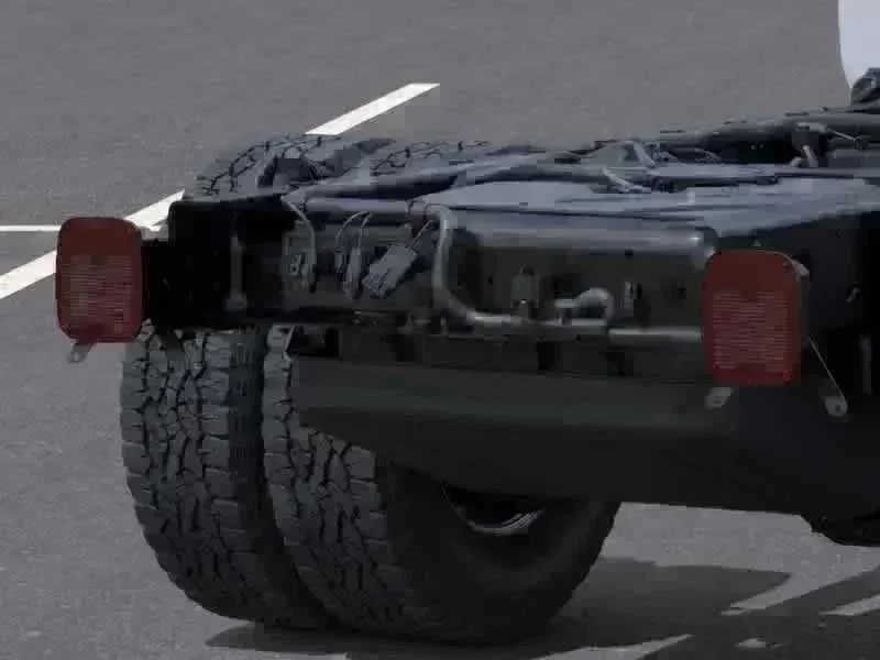 Thumbnail: 2026 Chevrolet Silverado 3500 - 6