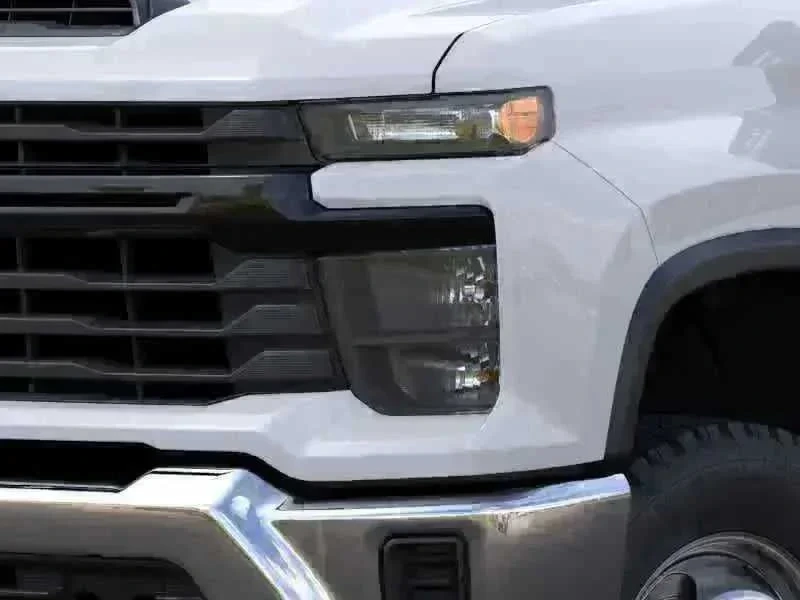Thumbnail: 2026 Chevrolet Silverado 3500 - 12