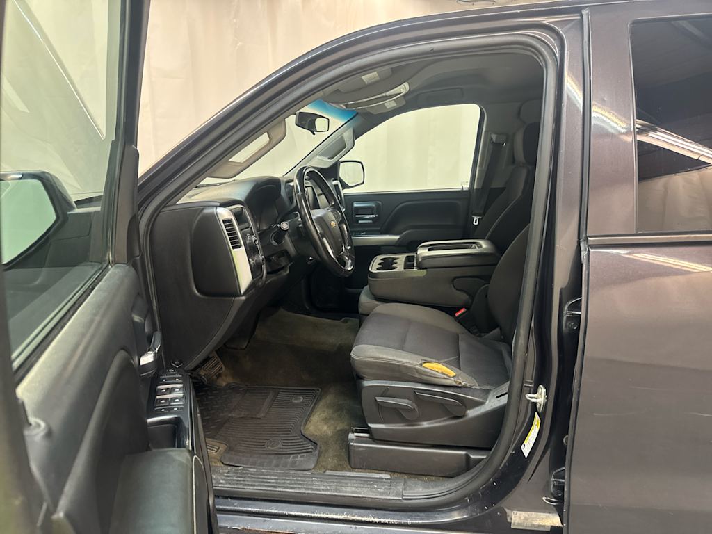 Thumbnail: 2015 Chevrolet Silverado 2500 - 9