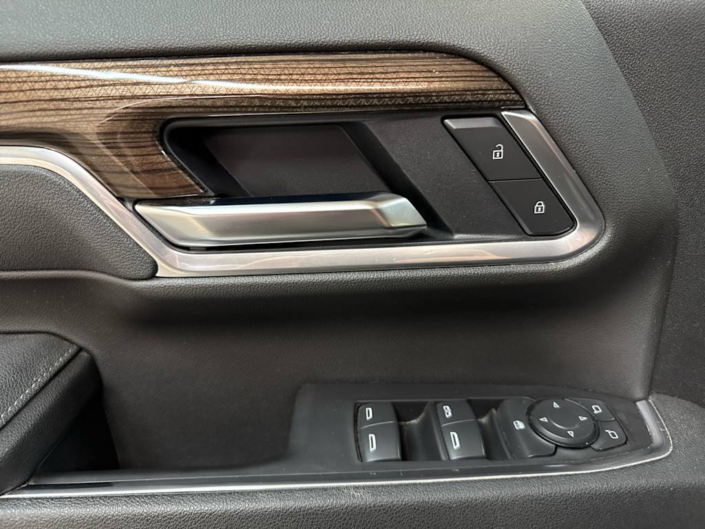 Thumbnail: 2025 Chevrolet Silverado 2500 - 16