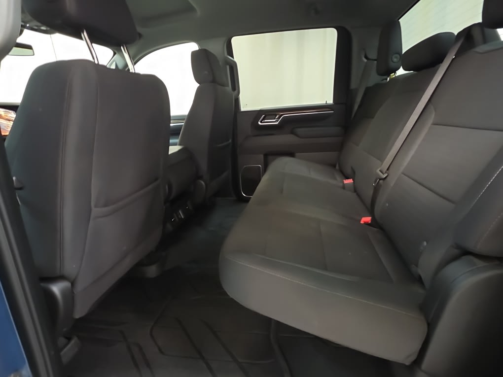 Thumbnail: 2025 Chevrolet Silverado 2500 - 8