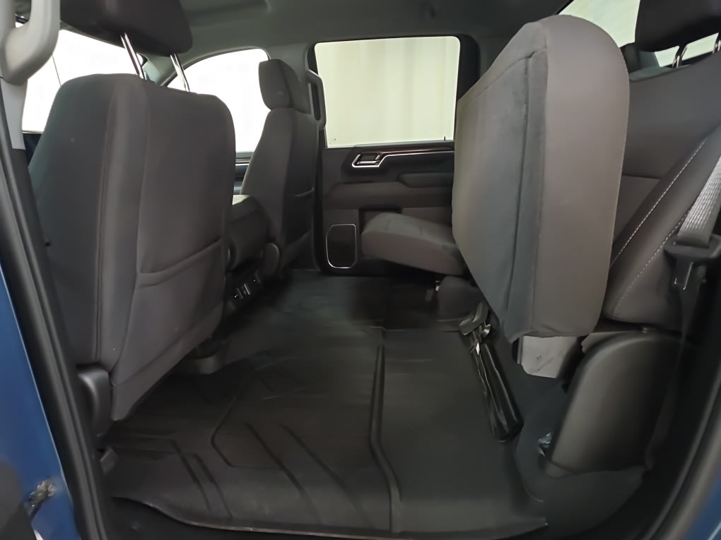 Thumbnail: 2025 Chevrolet Silverado 2500 - 18