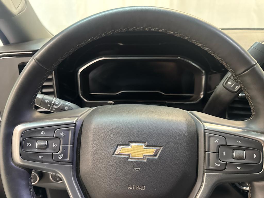 Thumbnail: 2025 Chevrolet Silverado 2500 - 19