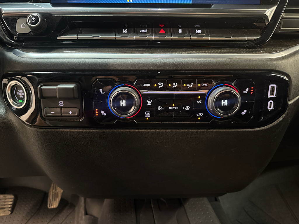 Thumbnail: 2025 Chevrolet Silverado 2500 - 26