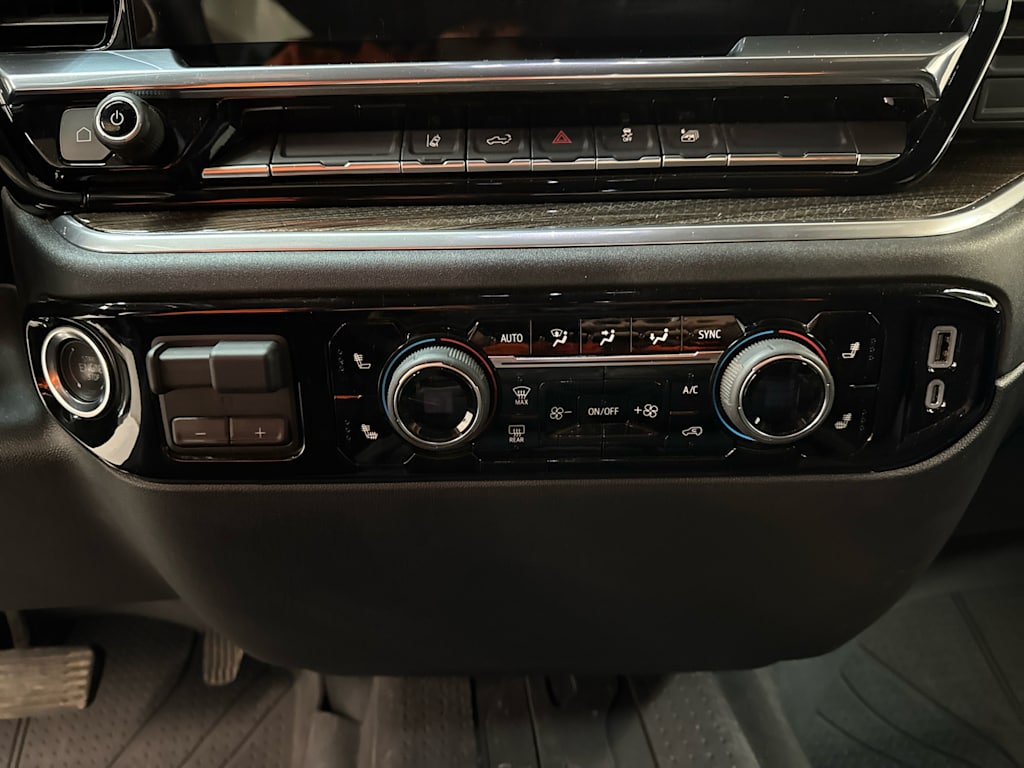 Thumbnail: 2025 Chevrolet Silverado 2500 - 19