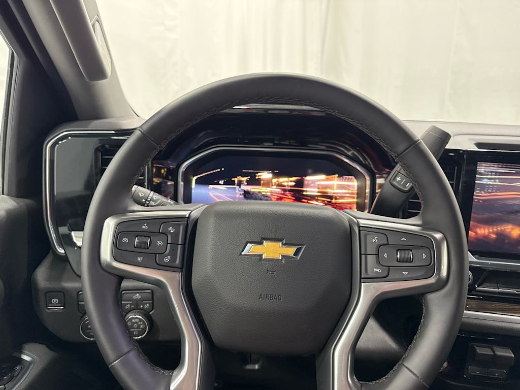 Thumbnail: 2026 Chevrolet Silverado 2500 - 2