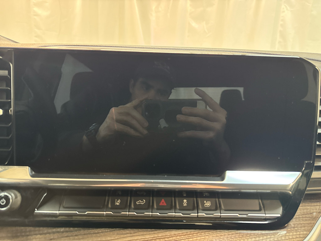 Thumbnail: 2025 Chevrolet Silverado 2500 - 21