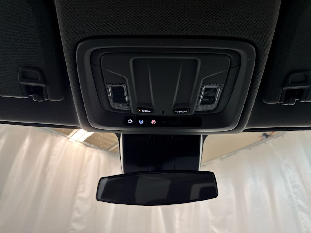 Thumbnail: 2025 Chevrolet Silverado 2500 - 23