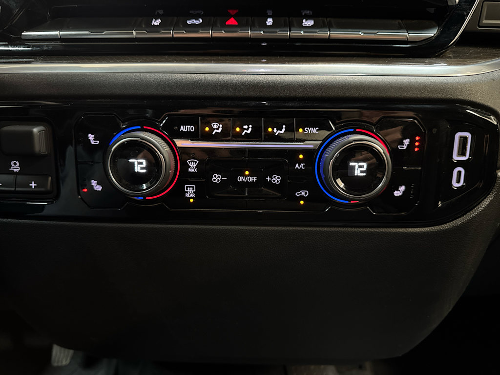 Thumbnail: 2025 Chevrolet Silverado 2500 - 26