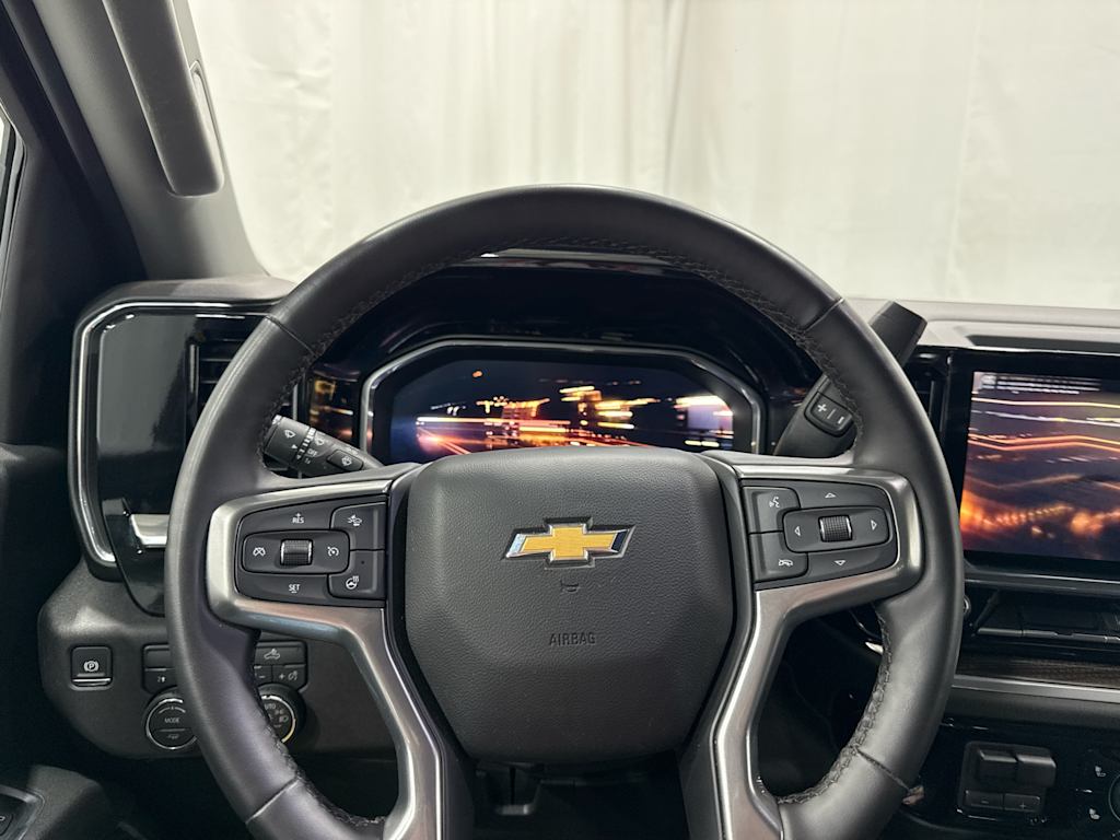 Thumbnail: 2026 Chevrolet Silverado 2500 - 2
